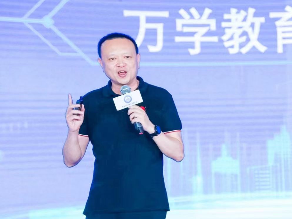 1689758223954827.jpg 1689758223954827.jpg