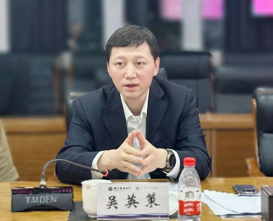 1734485309566956.jpg 1734485309566956.jpg