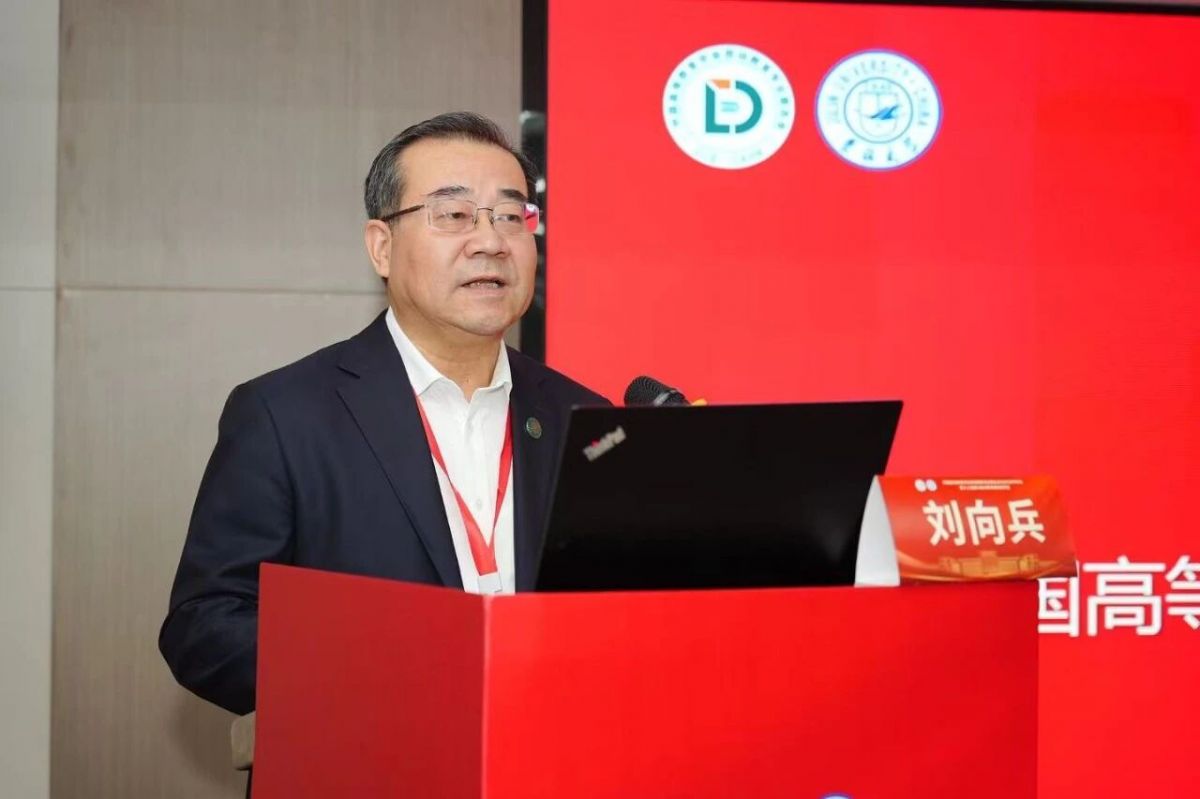 1762247111812537.jpg 1762247111812537.jpg