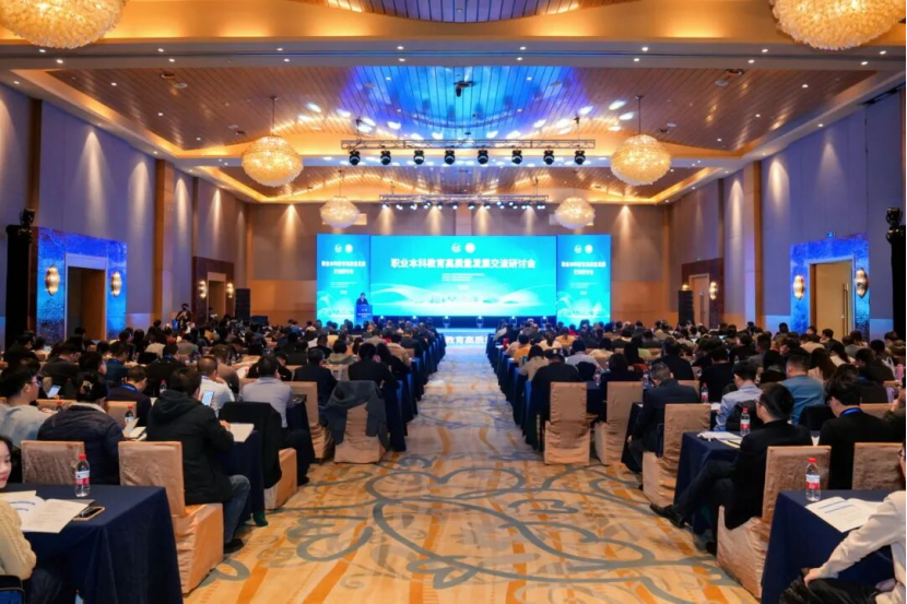 1764727544426888.png 1764727544426888.png