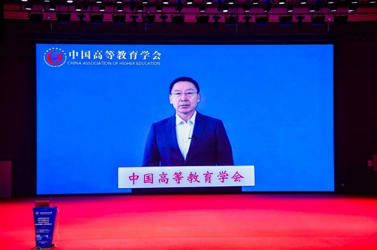 1764727836636380.jpg 1764727836636380.jpg