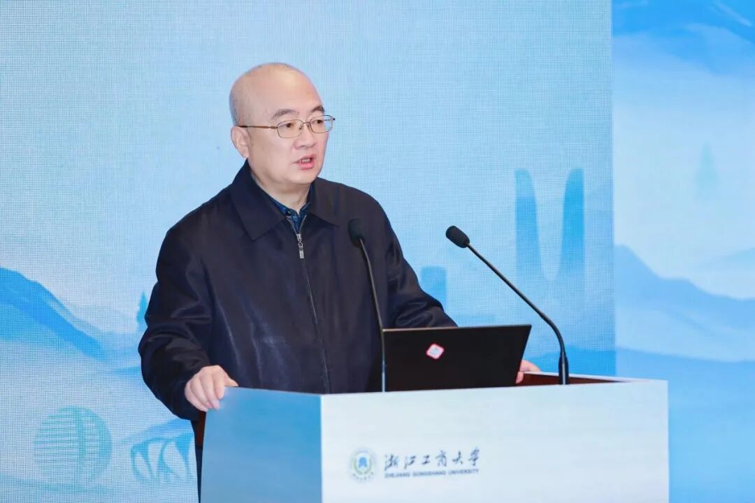 1764835917915012.jpg 1764835917915012.jpg