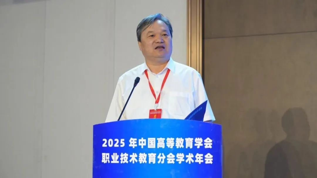 1764898596429261.jpg 1764898596429261.jpg