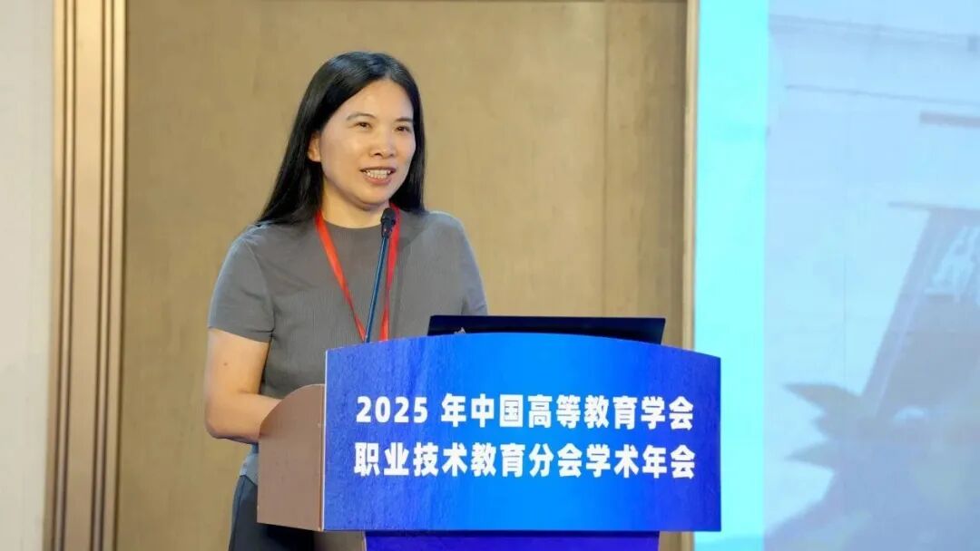 1764899124918134.jpg 1764899124918134.jpg