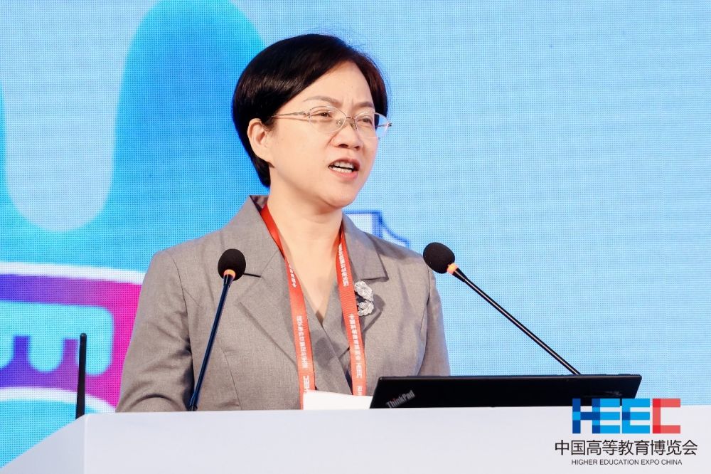 1713841776546309.jpg 1713841776546309.jpg