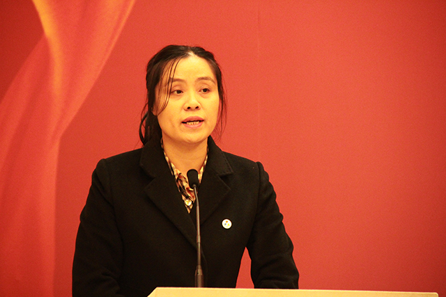 李雪英.JPG