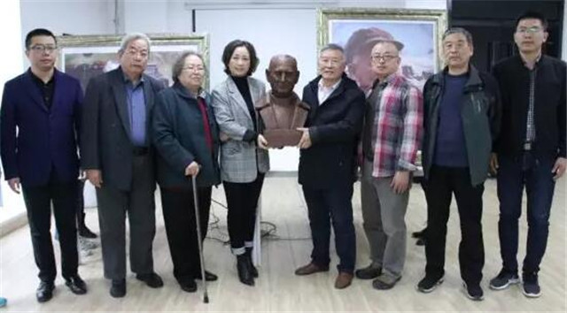“艾黎”又到工合城_图片_04.jpg