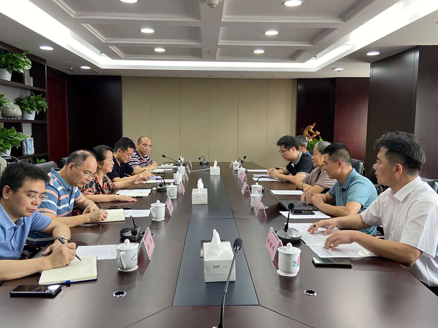 理事长上海办事处2.jpg
