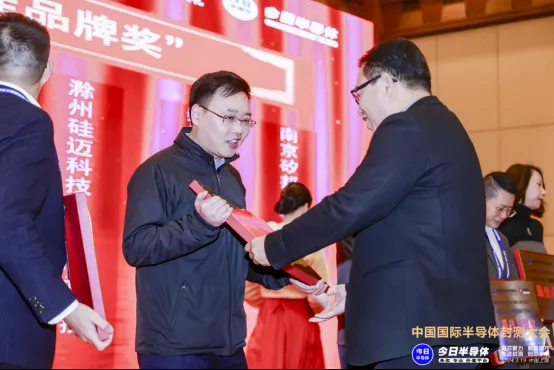 1711505667963702.jpg 1711505664267.jpg