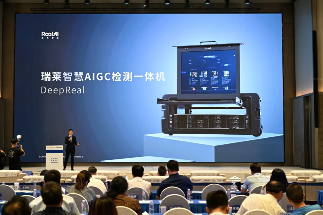 1724217730467589.jpg 1724217726972.jpg