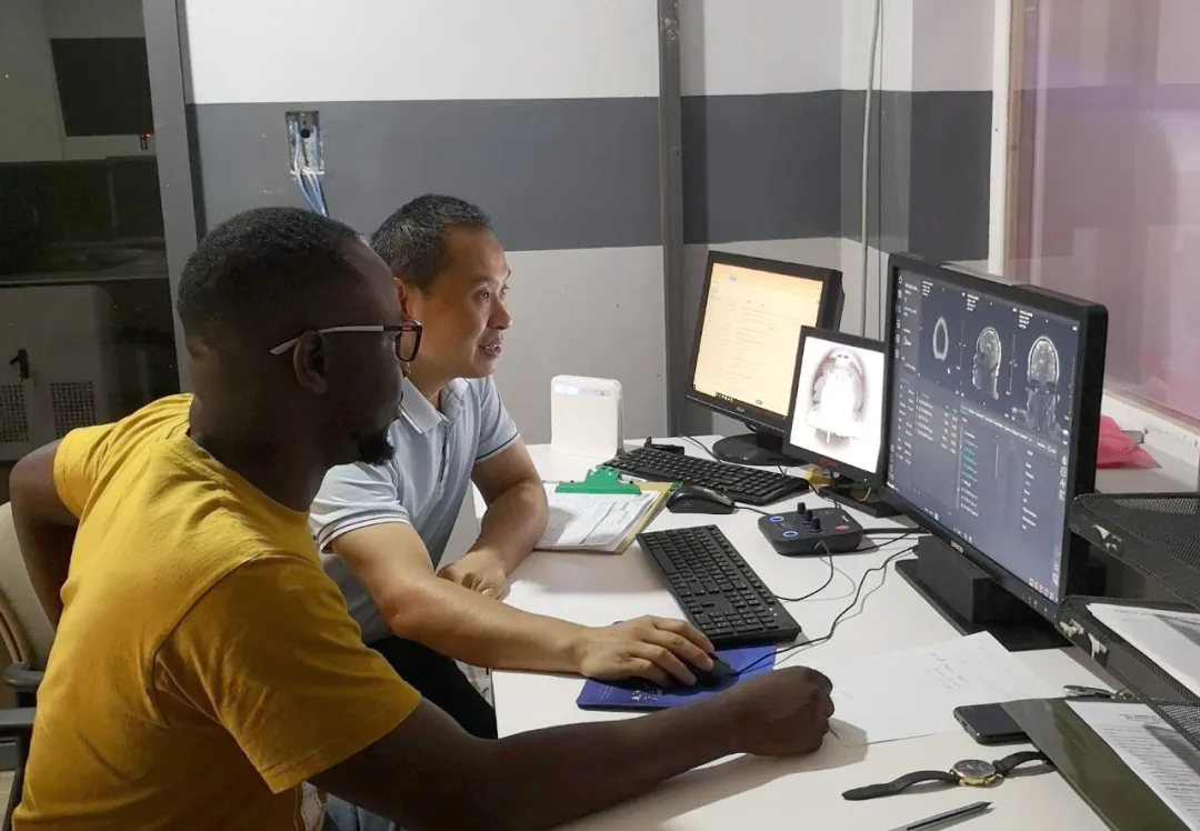 1725930824655088.jpg 1725930818420.jpg