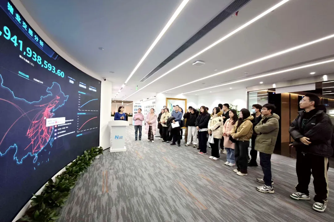 1739933476664349.jpg 1739933472492.jpg