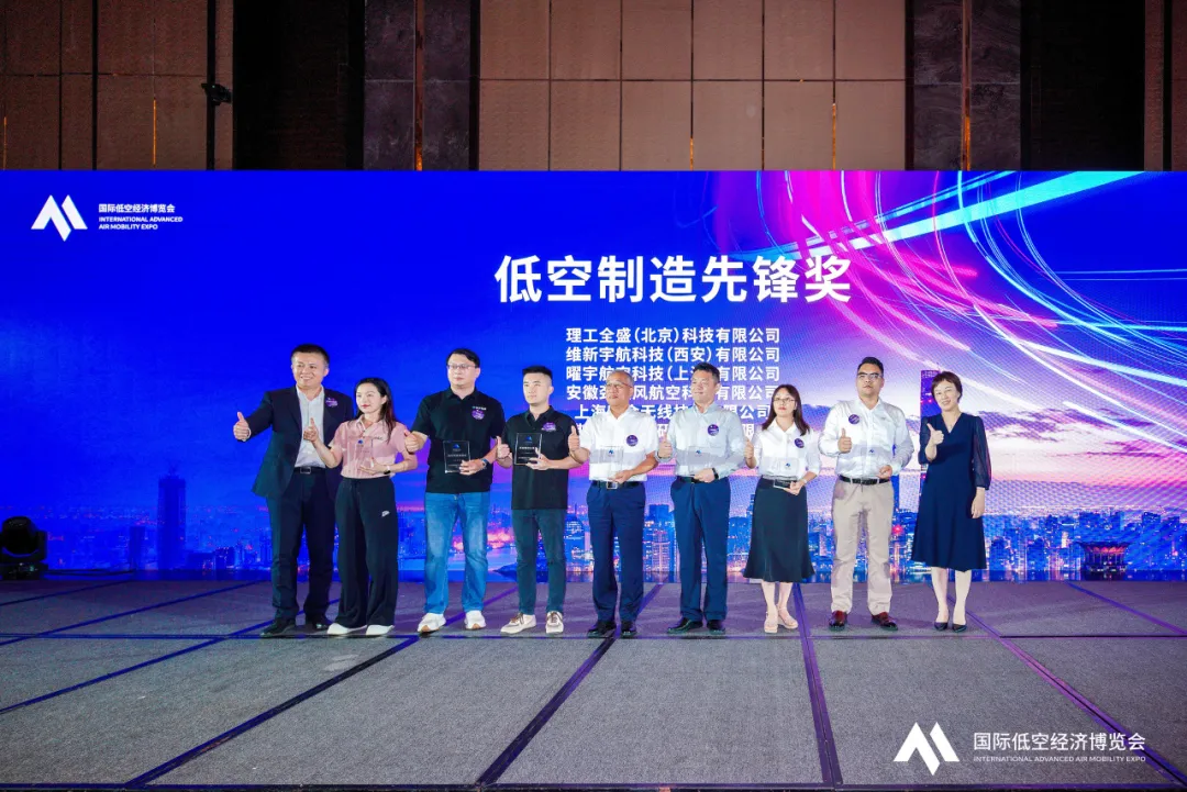 1753752090498899.jpg 1753752081279.jpg