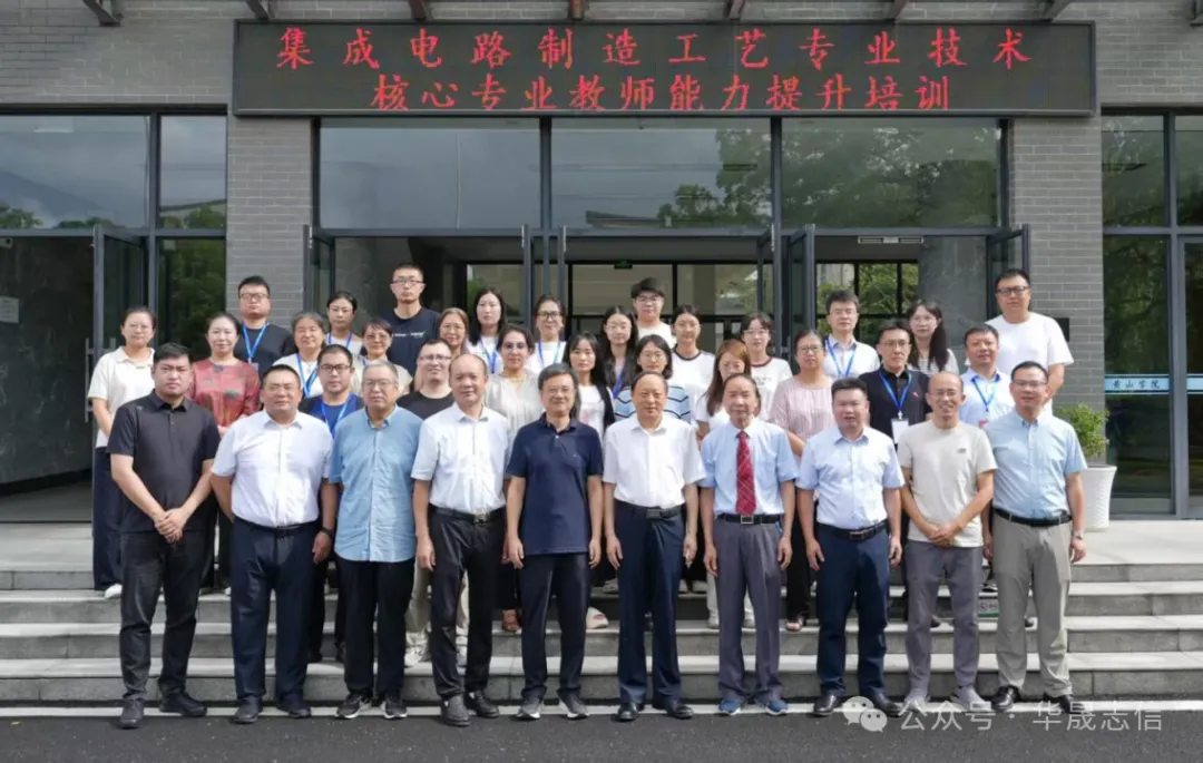 1754882279593942.jpg 1754882275134.jpg