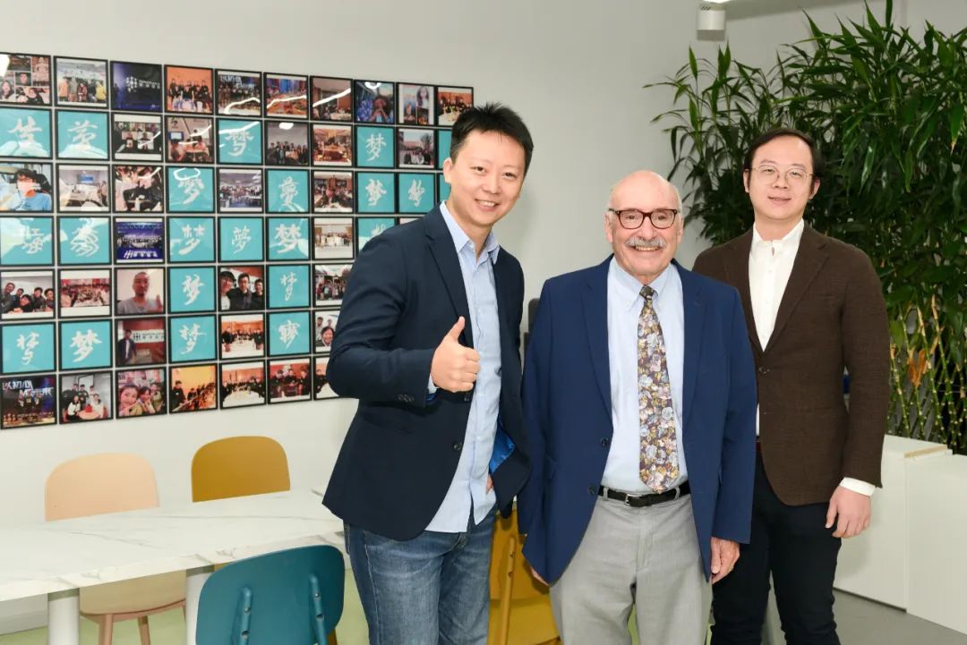 1762740823645217.png 2b683dac-935a-4081-961e-3232290adf3e.png