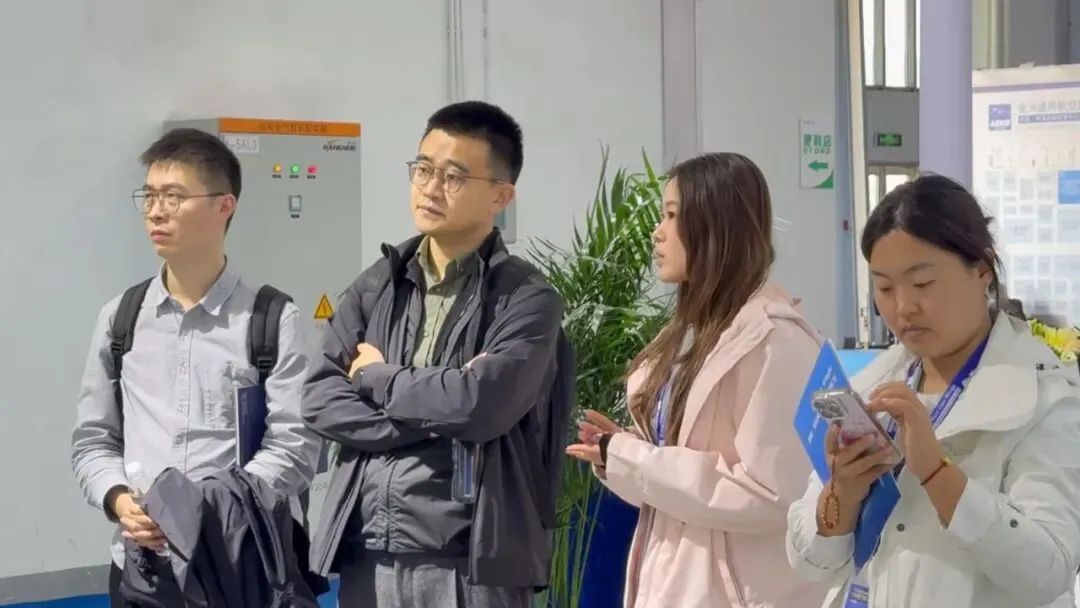 1764727919450214.png aa1ae2e6-6401-459c-a52d-28ca1b5fd84d.png