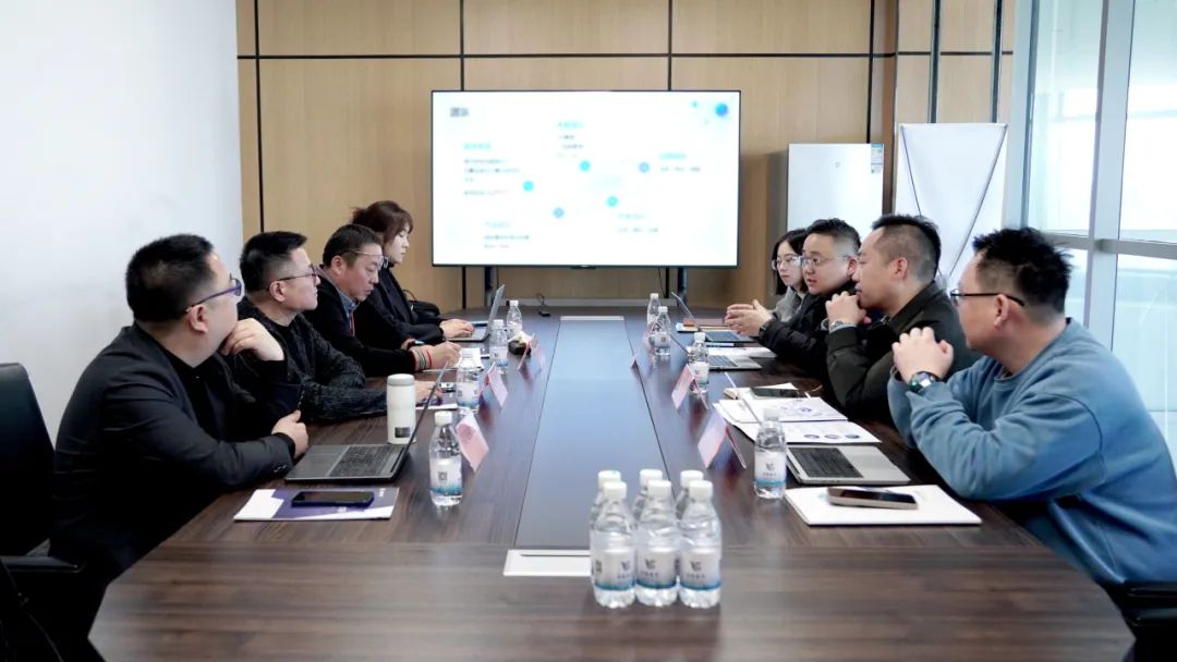 1767505822193173.png 7bc23f35-cd3d-4b3e-8cad-8206c26ca5f7.png