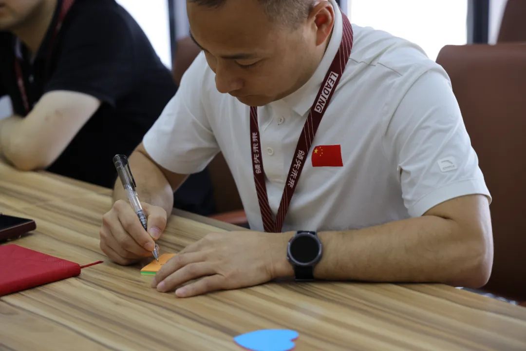 5e3cdc19-8d35-45b9-9f77-cceb6017080e.png
