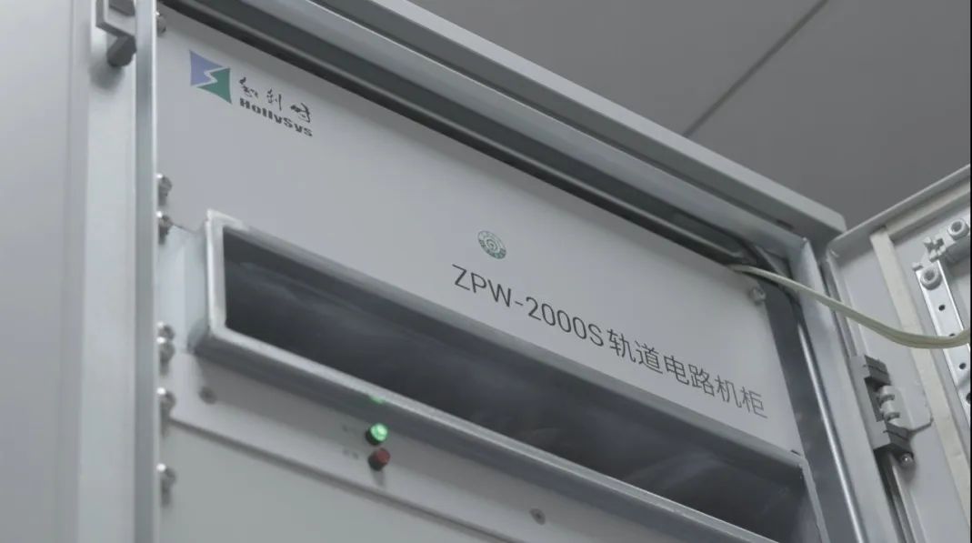 904d0a0d-b757-427e-8195-288f3739ea69.png
