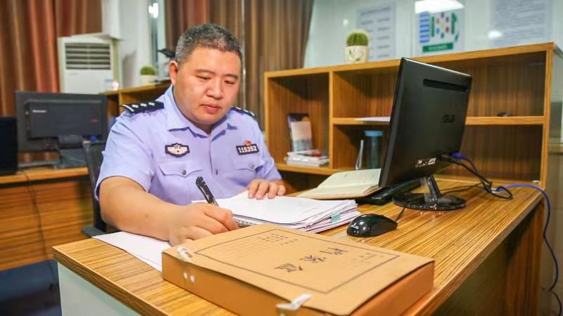 1634180396996619.png 图片1.png