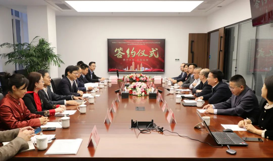 1704273489428193.jpg 1704273486591.jpg