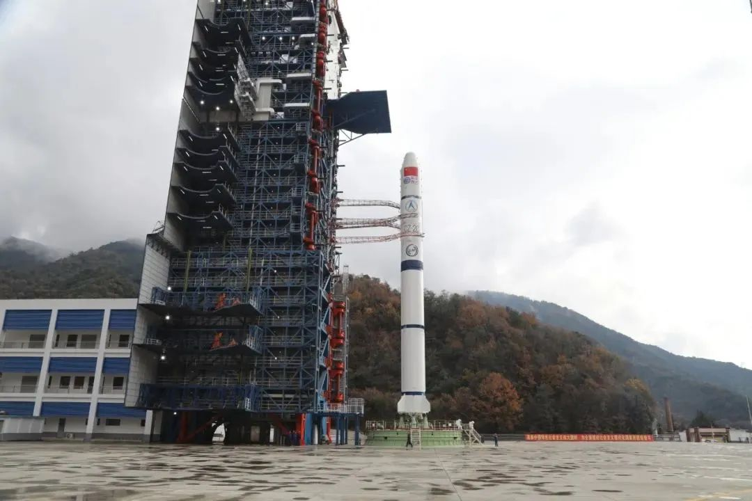 1704935937273815.jpg 1704935932312.jpg