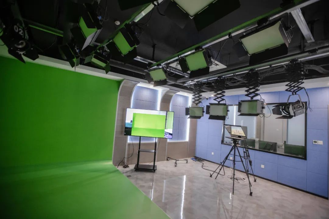 1708419209952267.png 1708419199575463.png