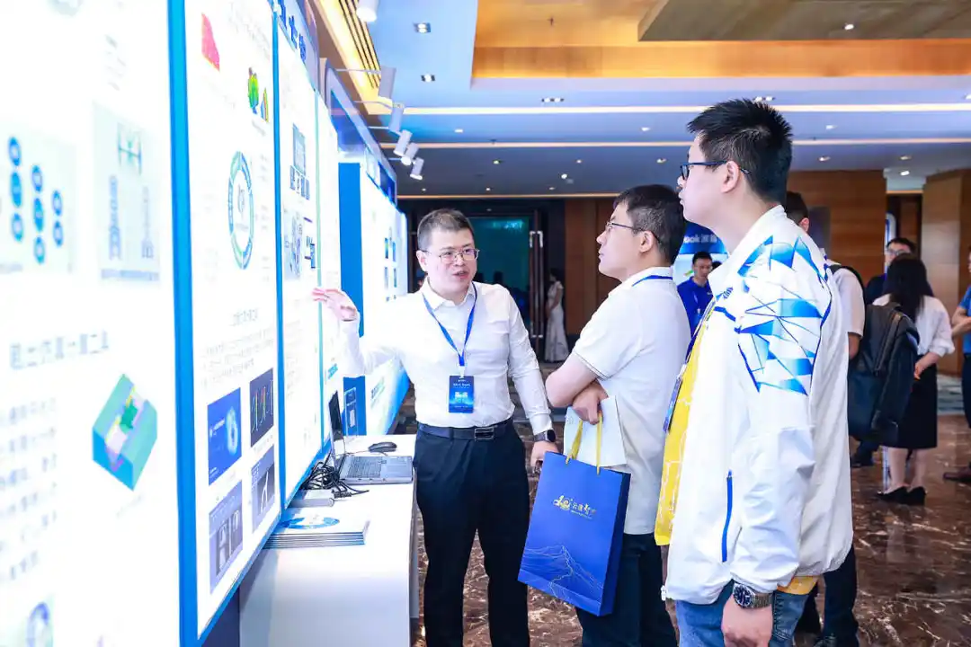 1716873566385801.jpg 1716873545050.jpg