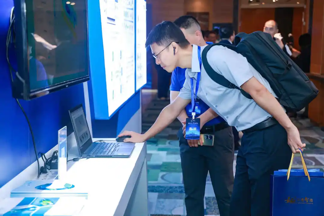 1716873667171497.jpg 1716873553333.jpg