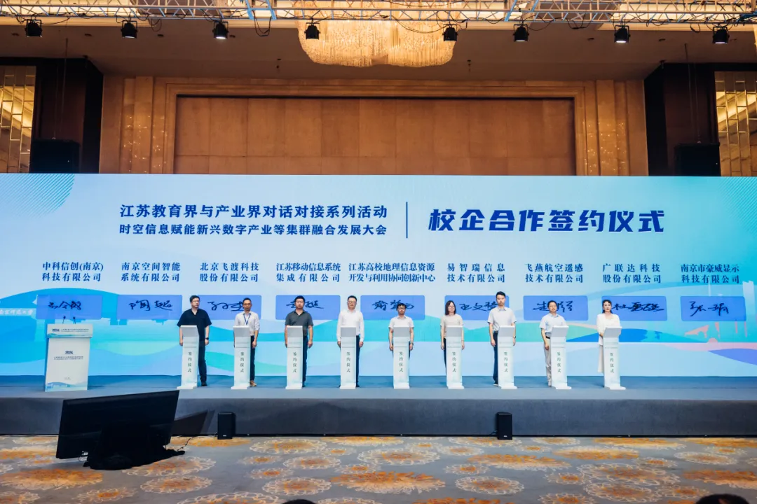 1724298422157395.jpg 1724298418352.jpg