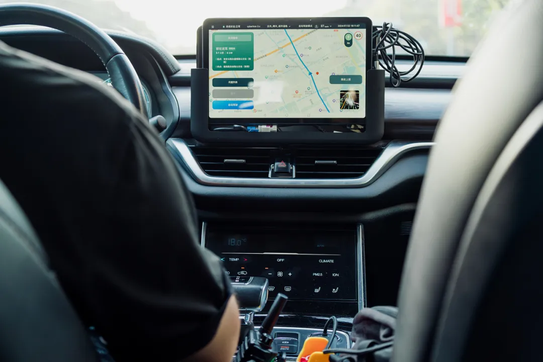 1747277244154304.jpg 1747277241101.jpg