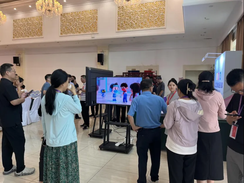 1754882084682317.jpg 1754882068224.jpg