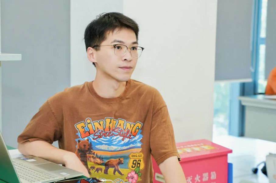 1758072746567923.png 15da1150-562b-4a18-b1c1-e36317c1275b.png