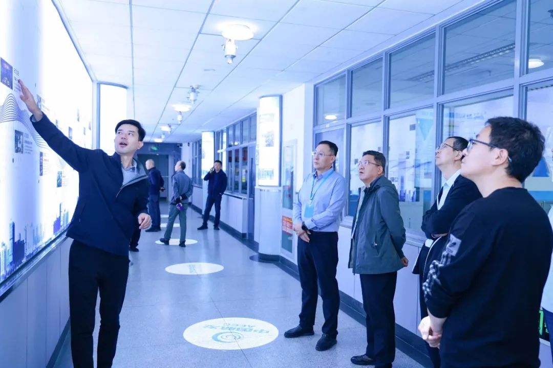 1761271765148197.png 8d58abb8-5118-494e-aca1-9082e6ffa5d2.png