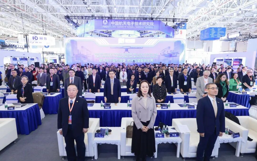 1765347673226875.png 443f2722-25ca-494b-80fc-3ed593f23a48.png