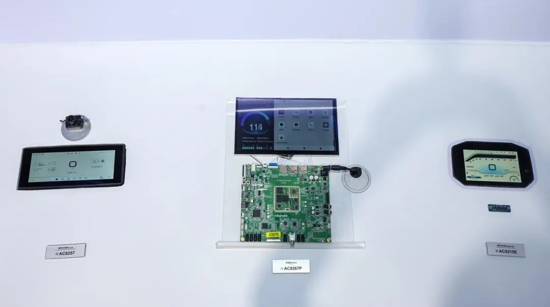 1783305723224686.png 623df3f6-05c7-463b-9b6e-f60d8706921e.png