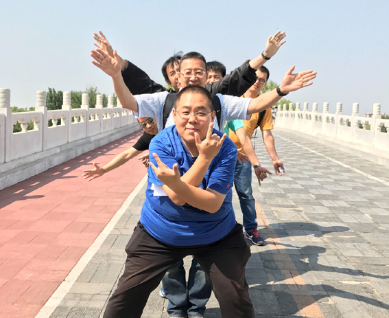 排纵队.jpg