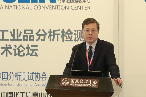 改2）接玉斌4J8A0440.jpg