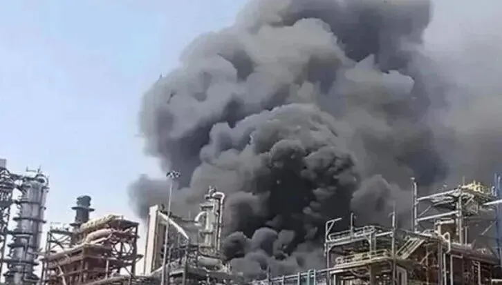 致15人受伤！一大型炼化基地管道爆燃