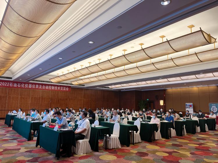 https://ss2.meipian.me/users/296654474/b2c55780-27fd-11ed-a9d5-bf3e16d2524b.jpg?imageView2/2/w/750/h/1400/q/80
