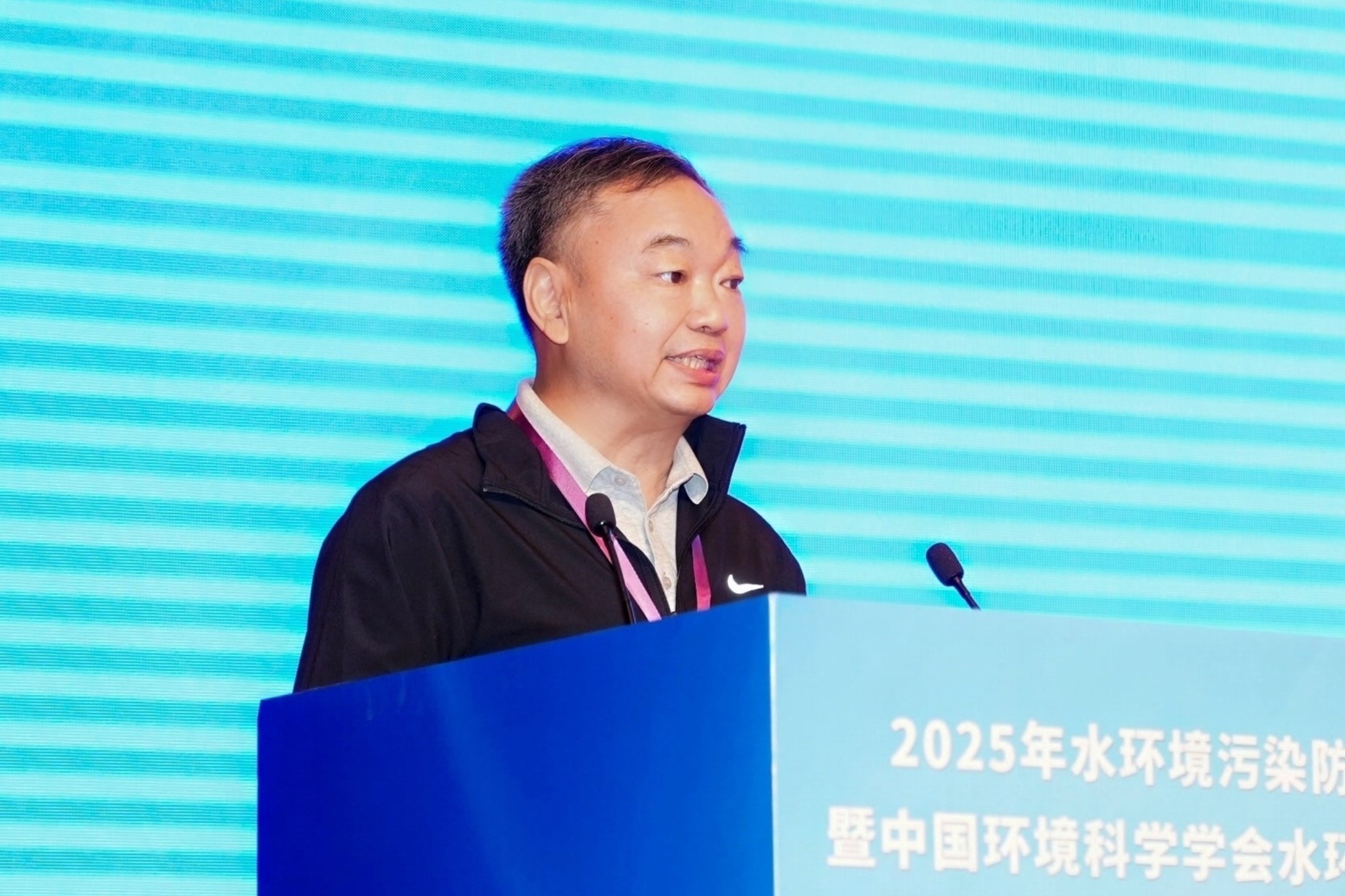 郑丙辉.jpg