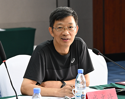 戚文峰.png