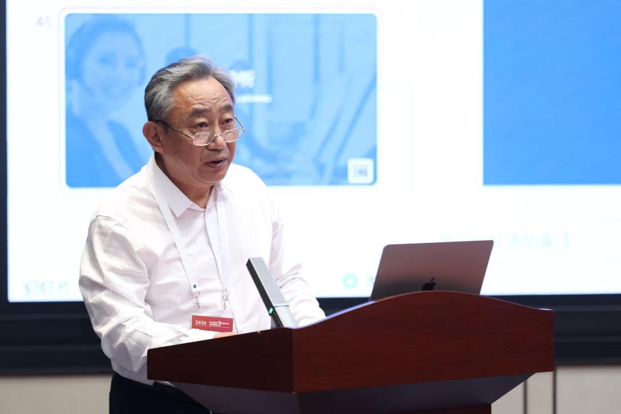 1790238861266724.jpg 山东省建筑节能协会副会长兼秘书长顾琦发言.jpg