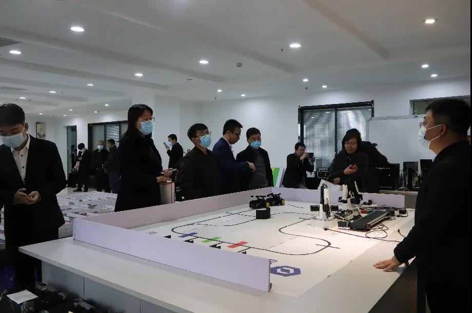 1637830482253586.jpg 1637830482253586.jpg