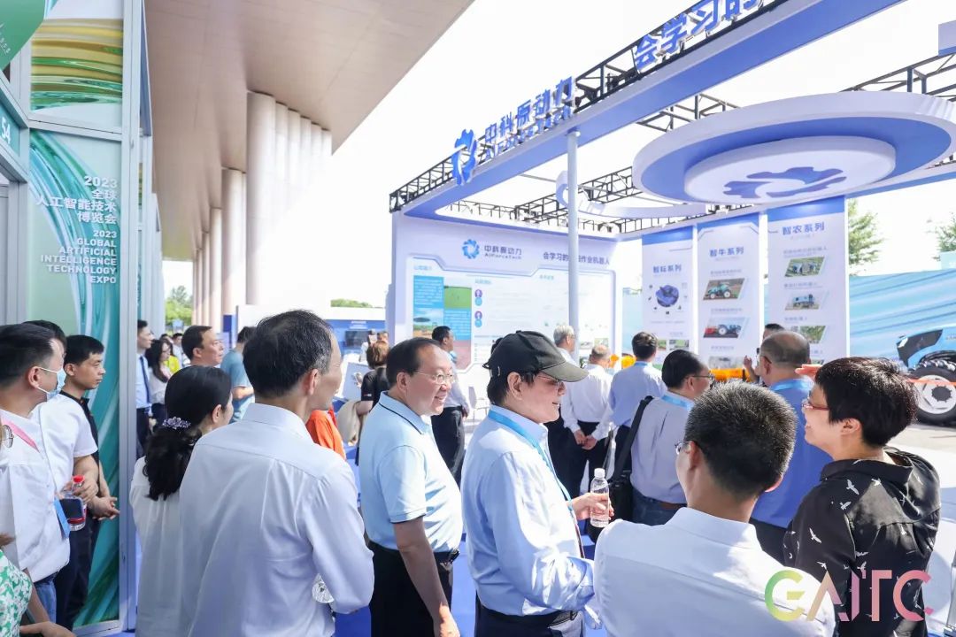 1686822267309527.jpg 1686822267309527.jpg