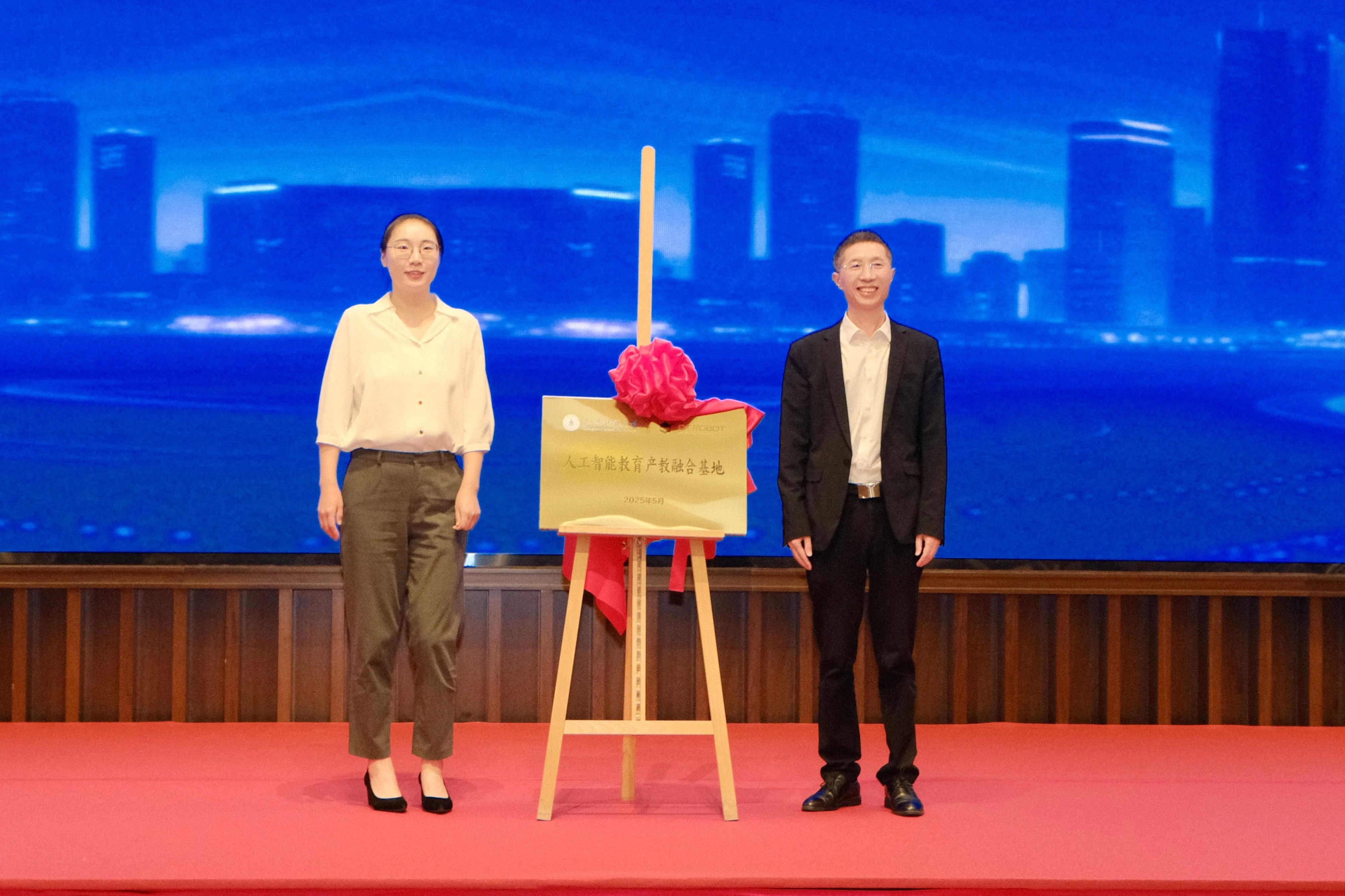 1748577916286786.jpg 1748577916286786.jpg