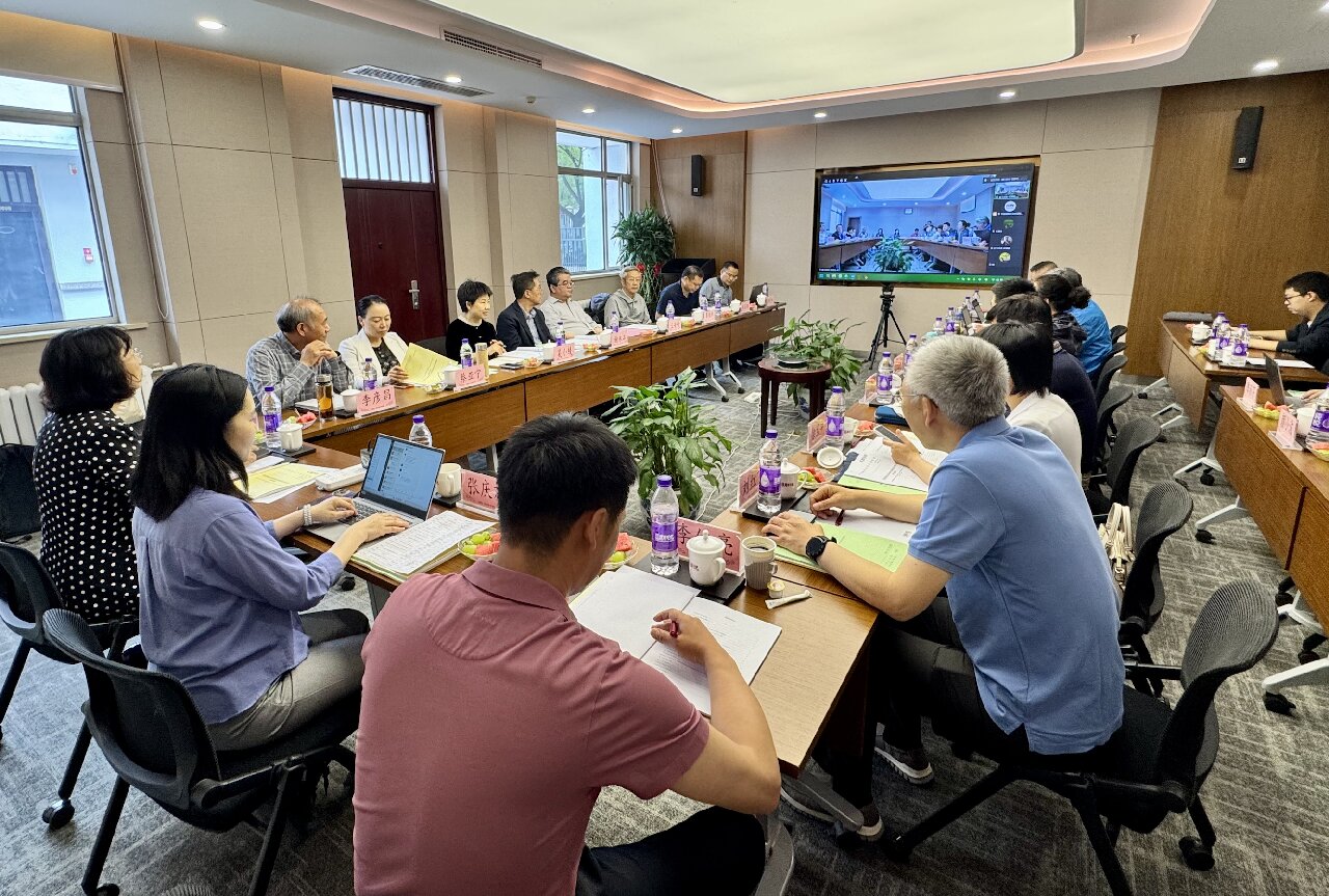 審查會議現(xiàn)場_2.jpg