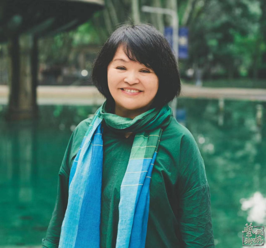 方李莉照片_副本.png