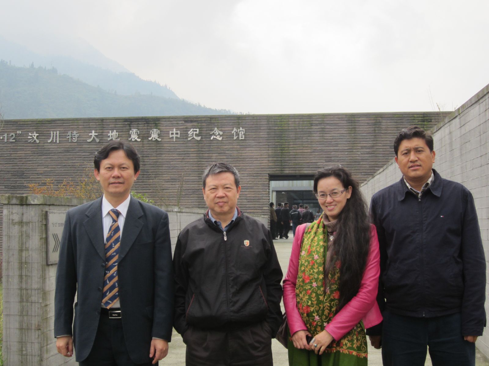 顺访震后重建的汶川县映秀镇（周大鸣、高志英、张继焦、桑扎）