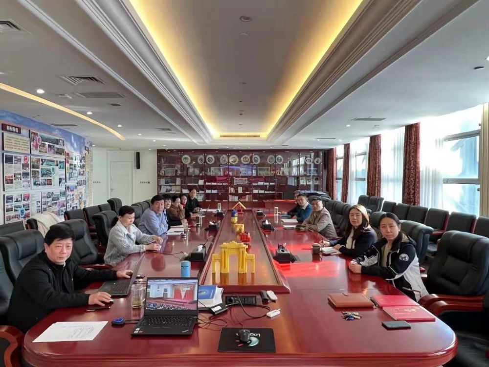 学习六中全会22.jpg